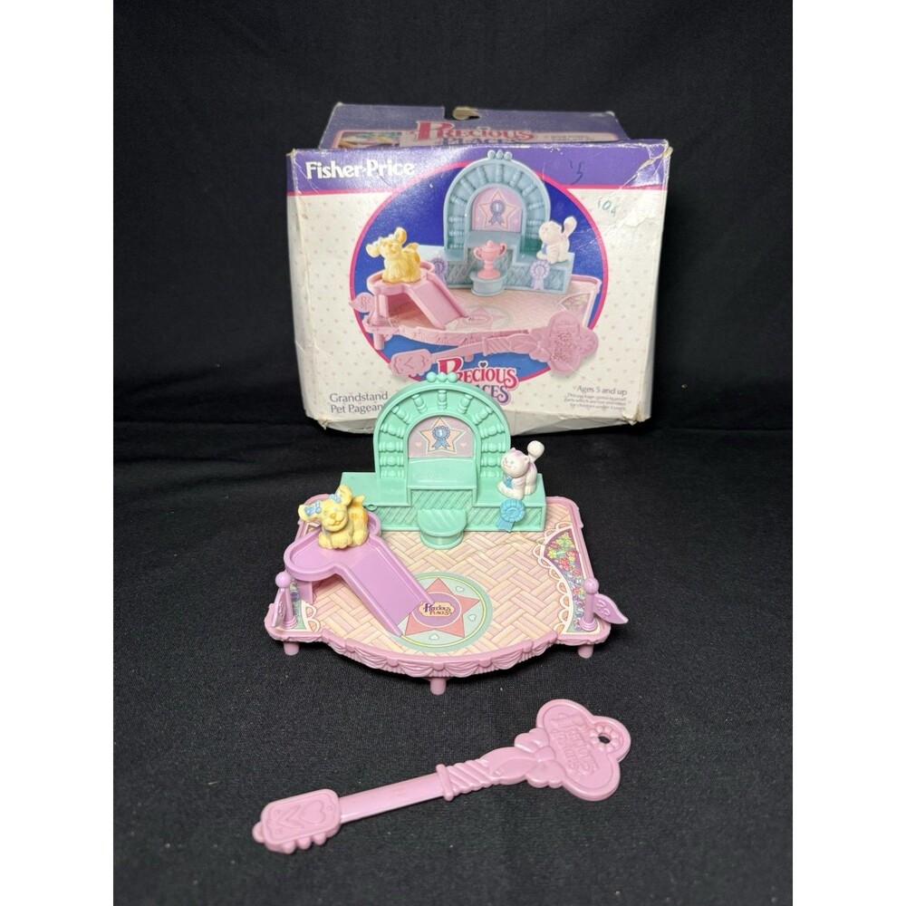 1988 Fisher Price Precious Places Grandstand Pet Pageant Incomplete